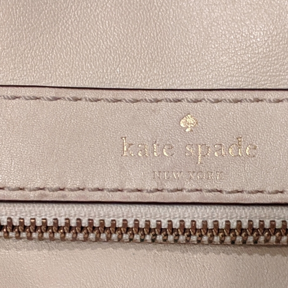 Kate Spade Purse - Picture 6 of 7